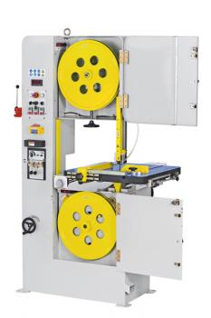 Bernardo sawing machine with automatic table feed VMS 610 A