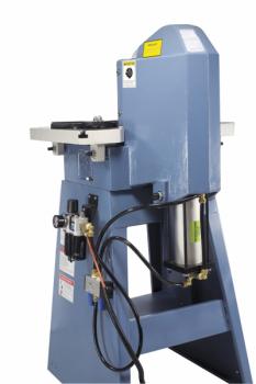 Bernardo Notching machine AK 130 P