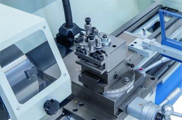 Bernardo Drehmaschine Hobby 910 G 400V inkl. 3-Achs-Digitalanzeige ES-12 V