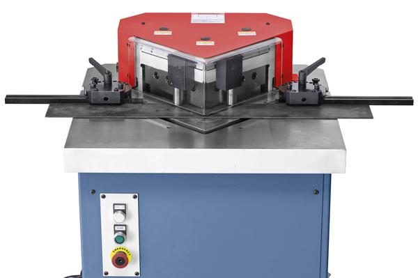 Bernardo HA 220 x 6 Hydraulische Ausklinkmaschine
