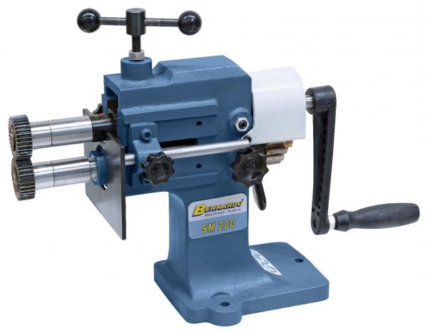 Bernardo SM 200 Manual beading machines