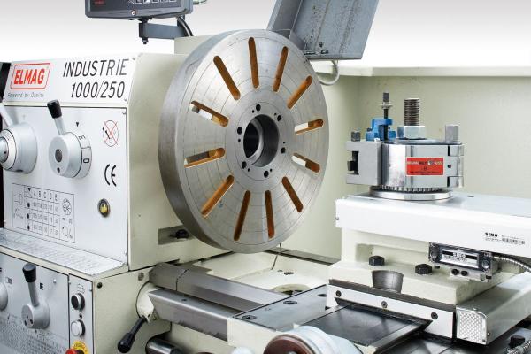 ELMAG INDUSTRIE 1000/250 Universal lathe